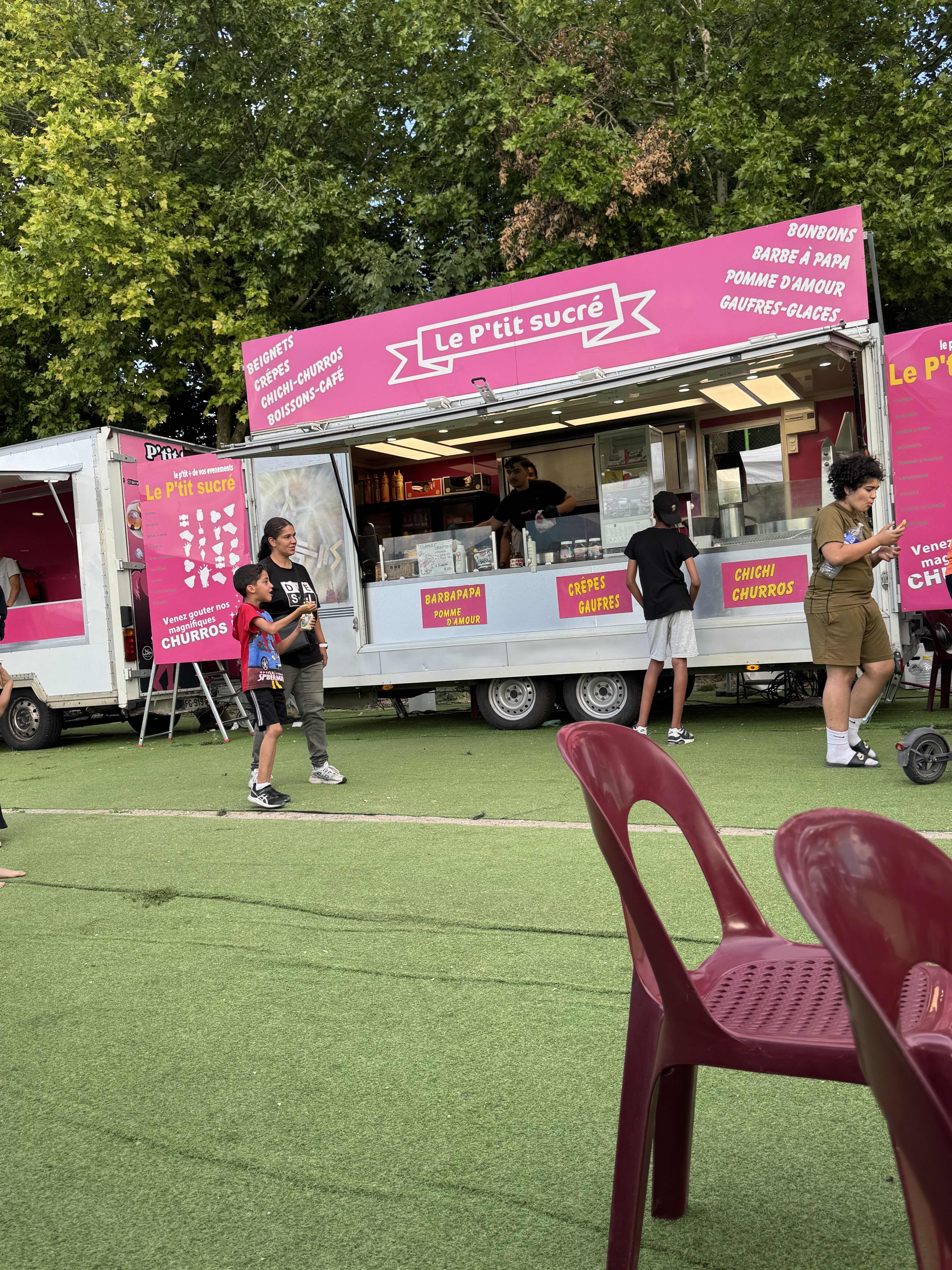 Stand traiteur P'tit Sucré en extérieur